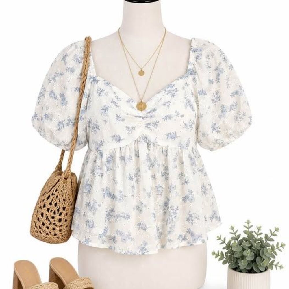 Altar’d State Blue Floral Eyelet Puff Sleeve Babydoll Top – XS